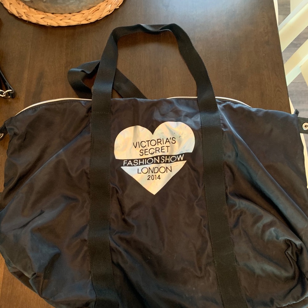 COPY - Victoria Secret Duffle